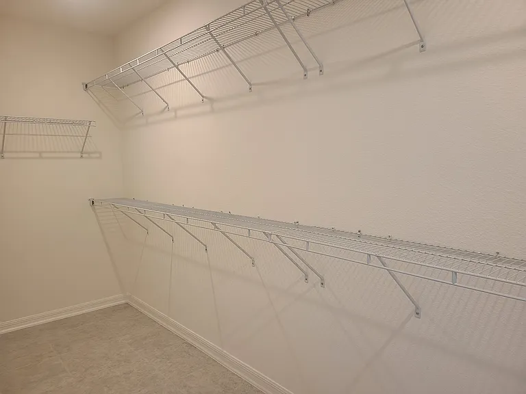 61 Rickenbacker Dr — Photo 8