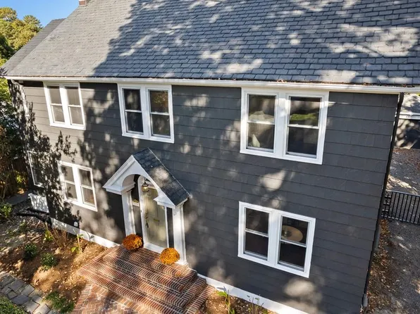 7426 N Shore Rd, Norfolk, VA 23505