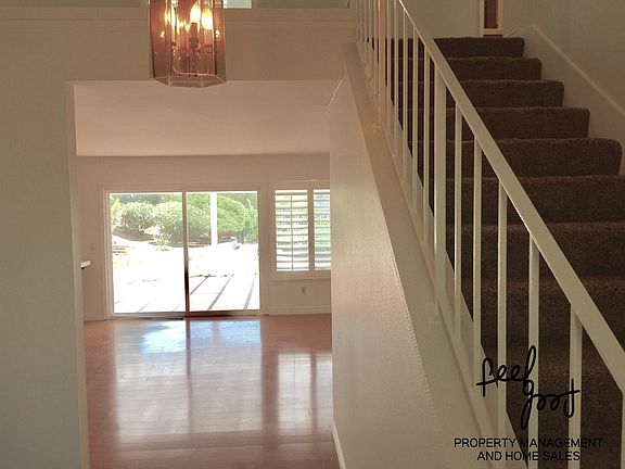 3rd image of 2130 Camino Dr