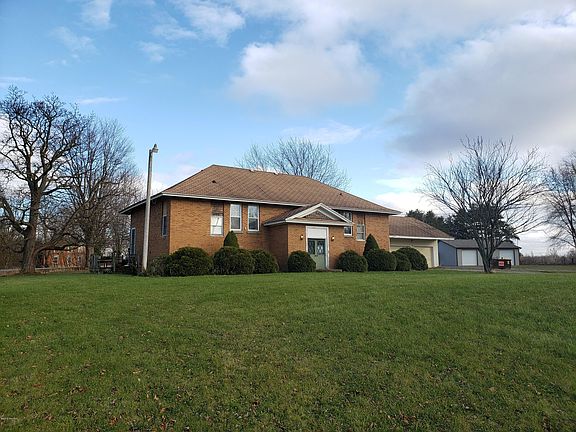 2nd image of 4467 52nd St