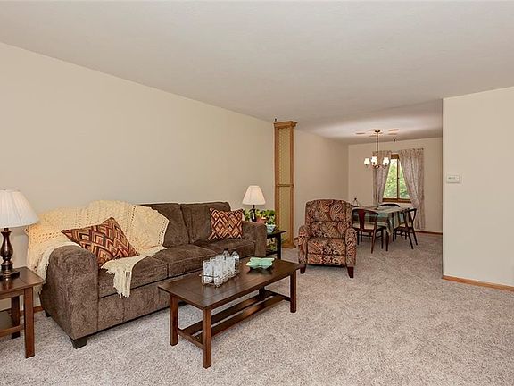 2nd image of 16001 Dunbury Dr