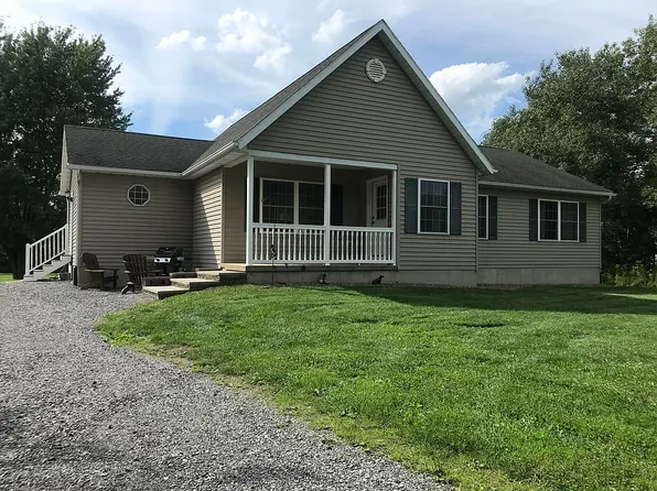 10336 Harlow Rd, Darien Center, NY 14040