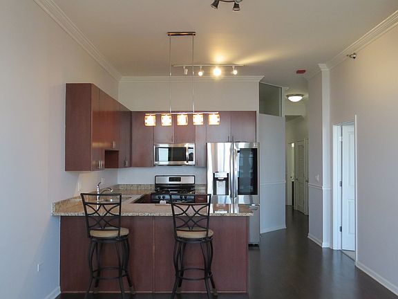 5th image of 1464 S Michigan Ave APT 2003