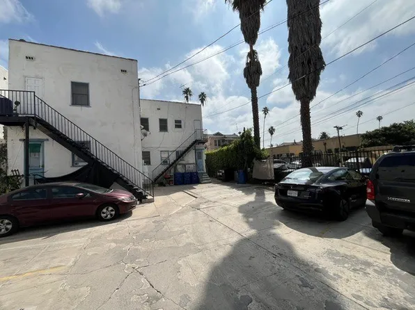 1407 N Hobart Blvd, 1407 N Hobart Blvd APT 1, Los Angeles, CA 90027