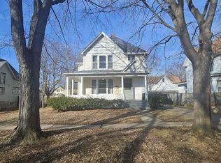 828 9th St, Beloit, WI 53511