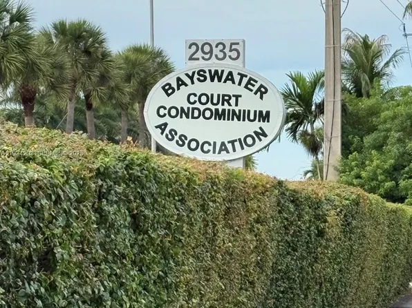 2935 NE 163rd St APT 3P, North Miami Beach, FL 33160