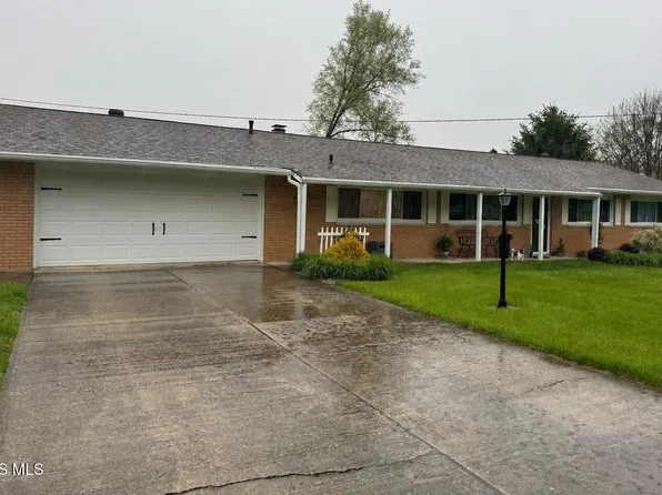 3462 Makley Dr, Lima, OH 45805