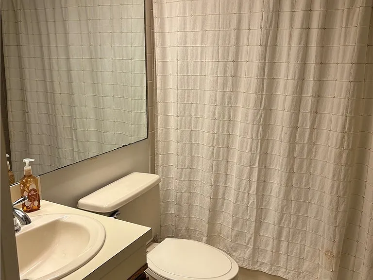 874 Wimbledon Dr — Photo 12