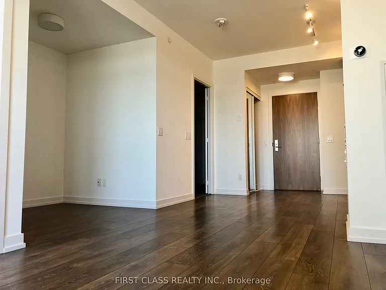 1 Grandview Blvd #705 — Photo 12