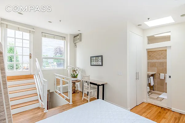 Sold by Compass | media 41