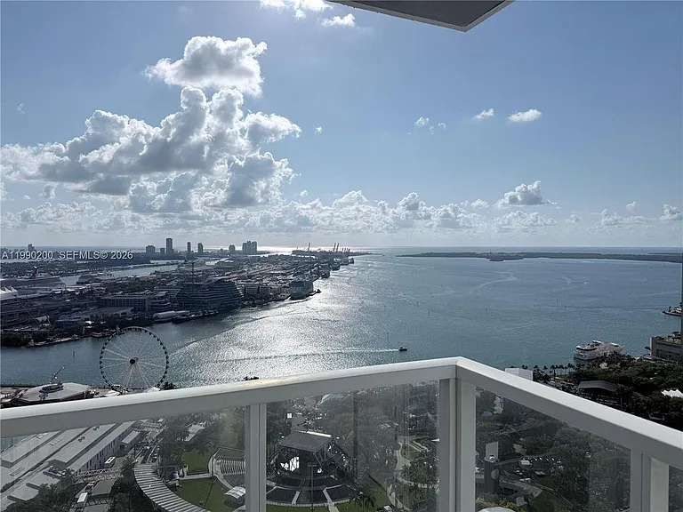 244 Biscayne Blvd #3803 — Photo 6
