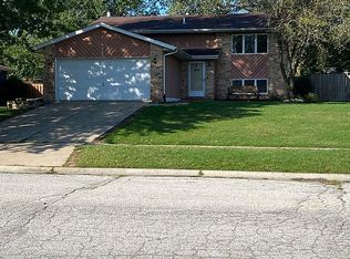 539 Timberwood Ln, Lowell, IN 46356
