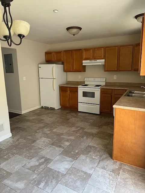 1257-1263 Elm Tree Commons Court - 2 — Photo 3