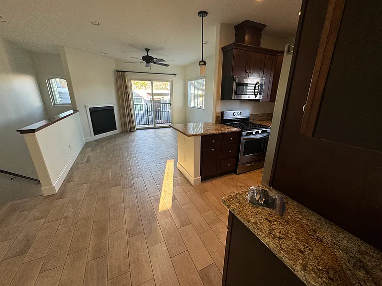 5648 Lauretta St #5648 — Photo 6