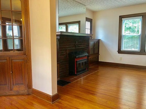 5th image of 1166 Norton Ave #1166