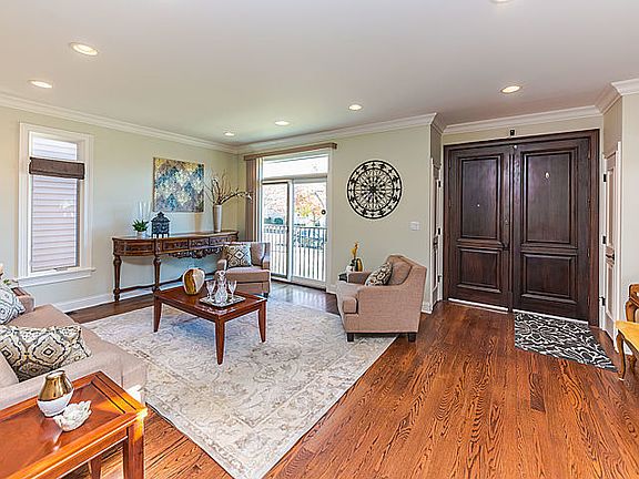 2nd image of 4022 N Oketo Ave
