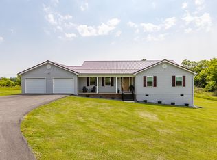 1000 Godbey Ln, Danville, KY 40422