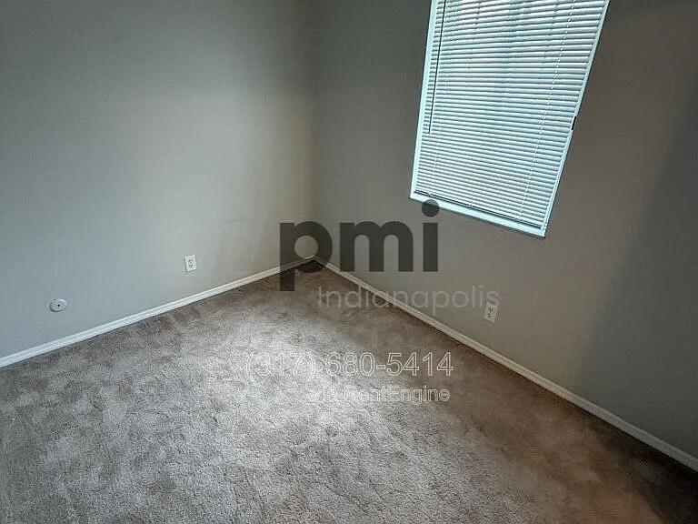 6460 Park Central Way — Photo 26