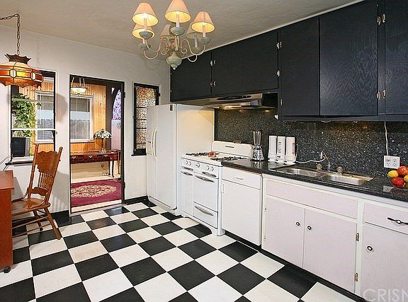 Updated kitchen and sunroom