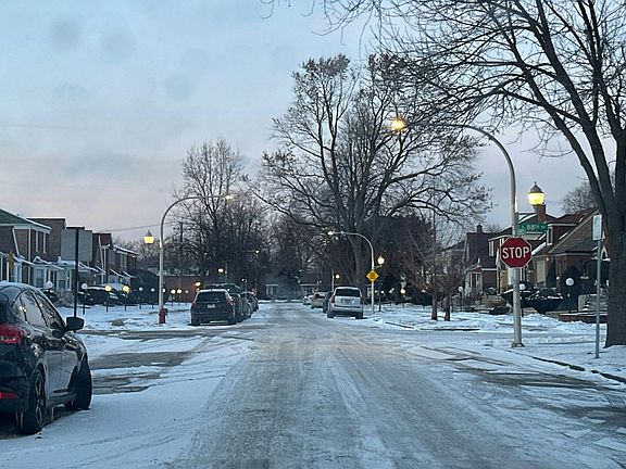 5th image of 8821 S Kenwood Ave