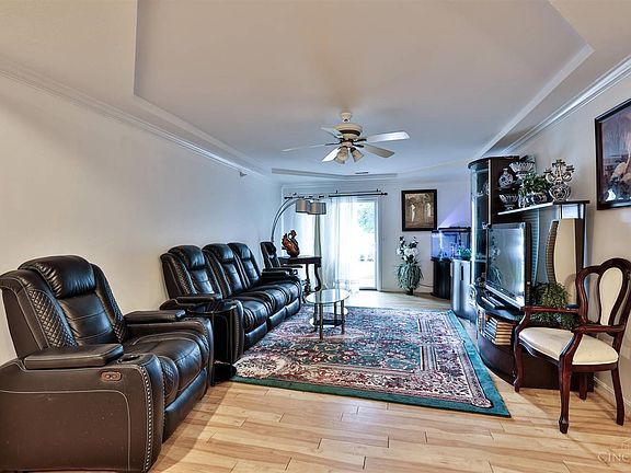 4th image of 4941 N Arbor Woods Ct