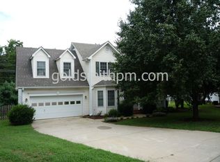 6 Flagstone Ct, Simpsonville, SC 29681