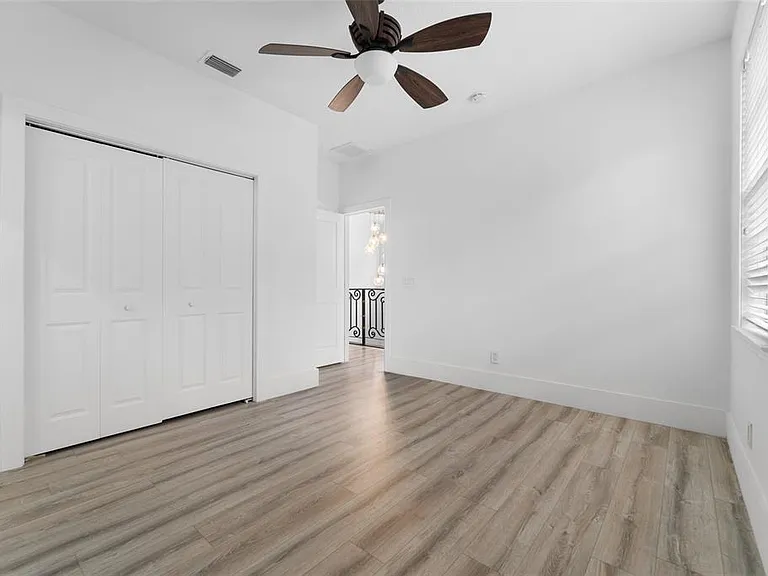 4802 W Beachway Dr — Photo 16