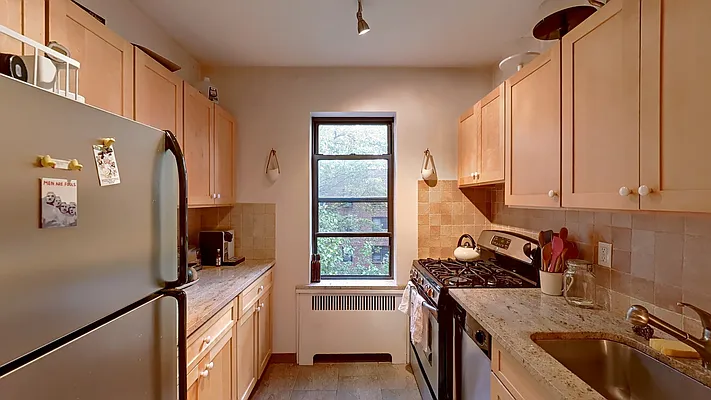 Rented by Emor Management Inc. | media 17