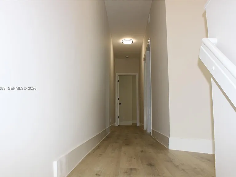 1820 Salerno Cir — Photo 16