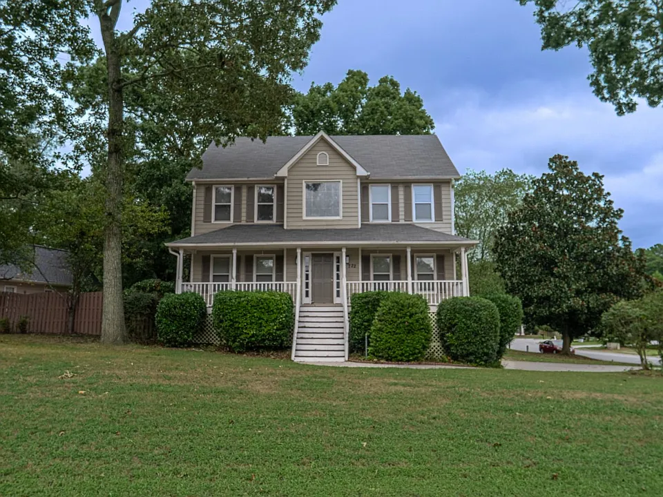 722 Thornapple Trl
