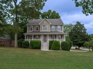722 Thornapple Trl, Lawrenceville, GA 30046