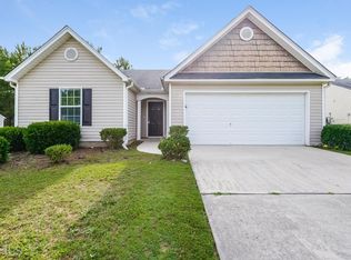6768 Merrywood Dr, Fairburn, GA 30213