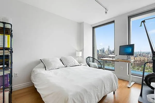 Rented by Corcoran | media 28