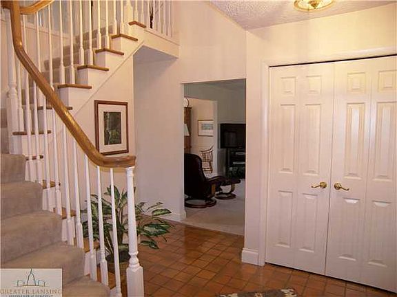 3rd image of 1831 Opaline Dr