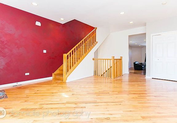 4th image of 2500 N Campbell Ave