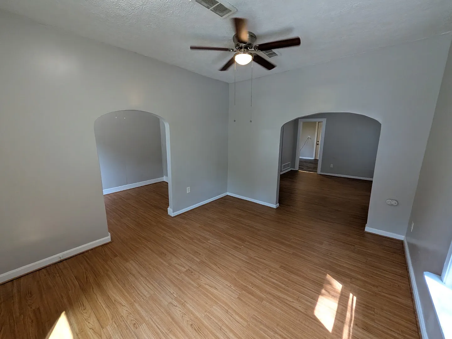 330 W 17th St — Photo 3