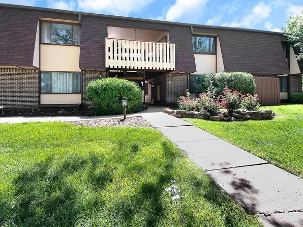 1500 E 10th Ave #C-5, Winfield, KS 67156