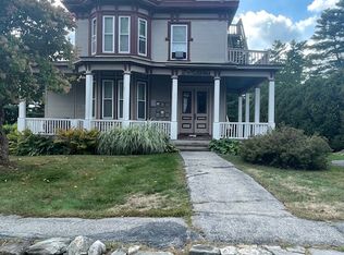 12 Crescent St #3, Derry, NH 03038