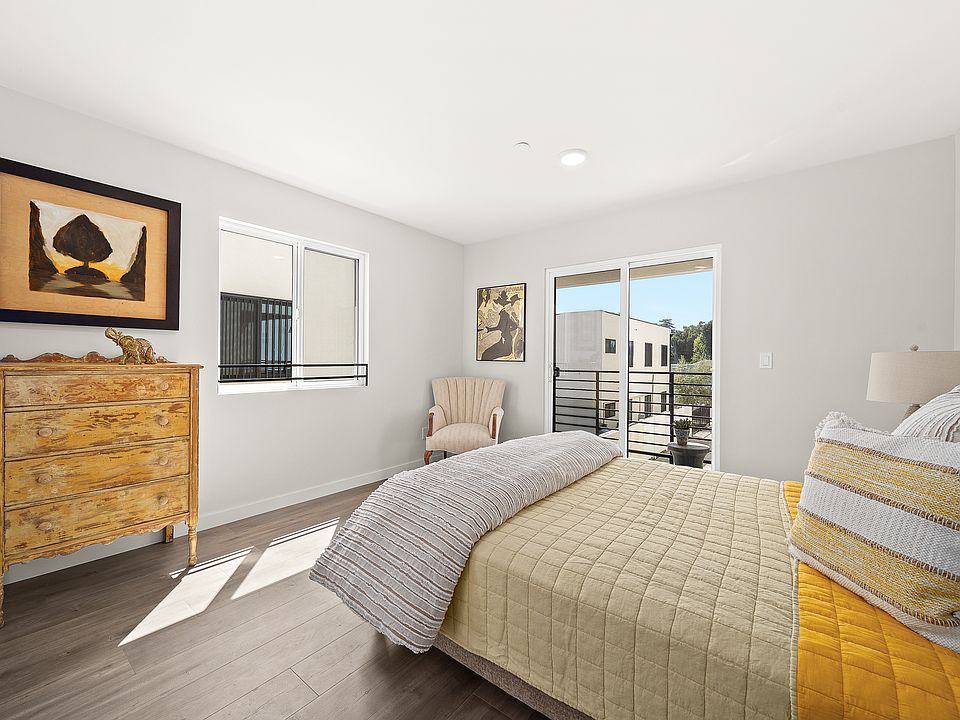 Large bedrooms with walk in closets and balconies