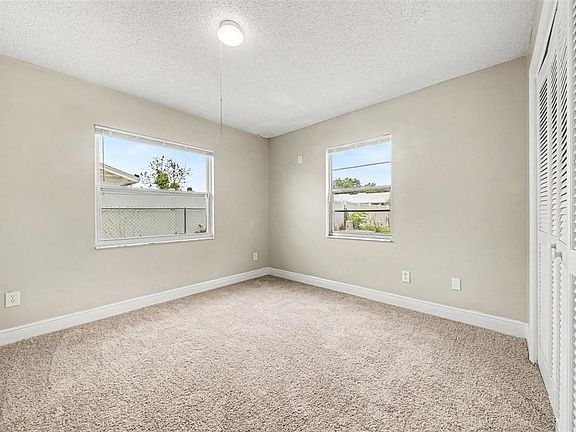 4th image of 140 GUAYMAS DRIVE