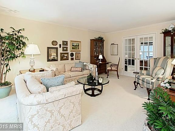 5th image of 5353 Lake Normandy Ct