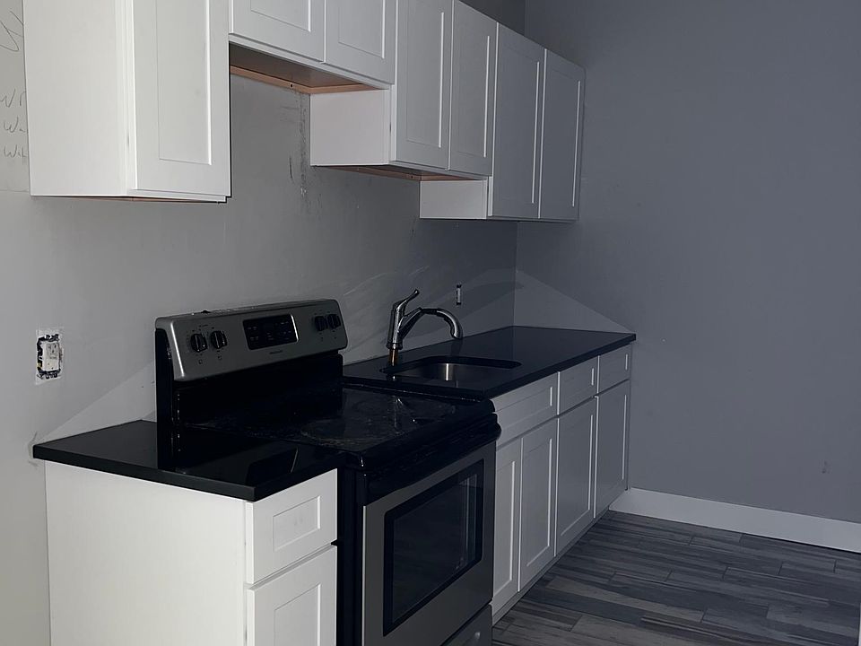 1st image of 1507 S 17th St #B109
