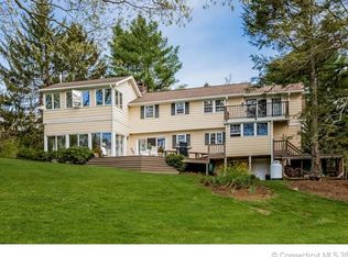 91 Yankee Peddler Path, Madison, CT 06443