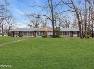 598B Lake Point Drive, Lakewood, NJ