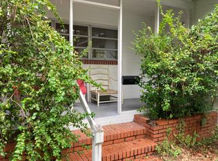 1004 NE 5th Pl, Gainesville, FL 32601
