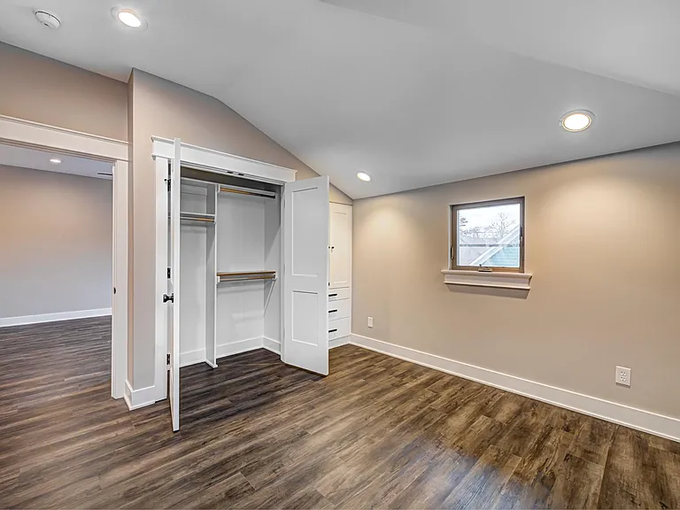 2528 Broadway St #B — Photo 14