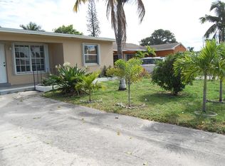 628 S D St, Lake Worth, FL 33460
