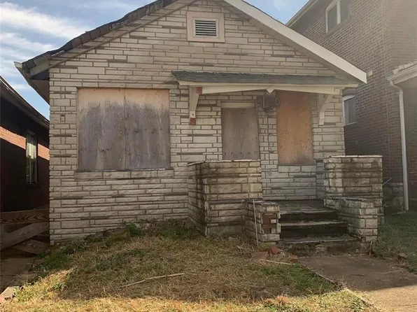 4420 Marcus Ave, Saint Louis, MO 63115