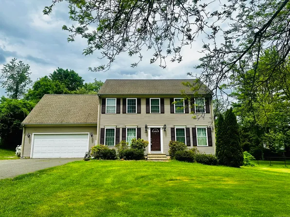 500 Church Street, Wallingford, CT 06492