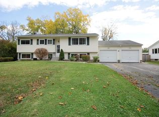 38 Westerloe Ave, Rochester, NY 14620